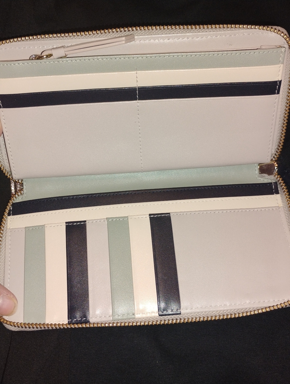 RADLEY LONDON Navy Zip-Around Leather Wallet with Gold Logo - Picture 4 of 5